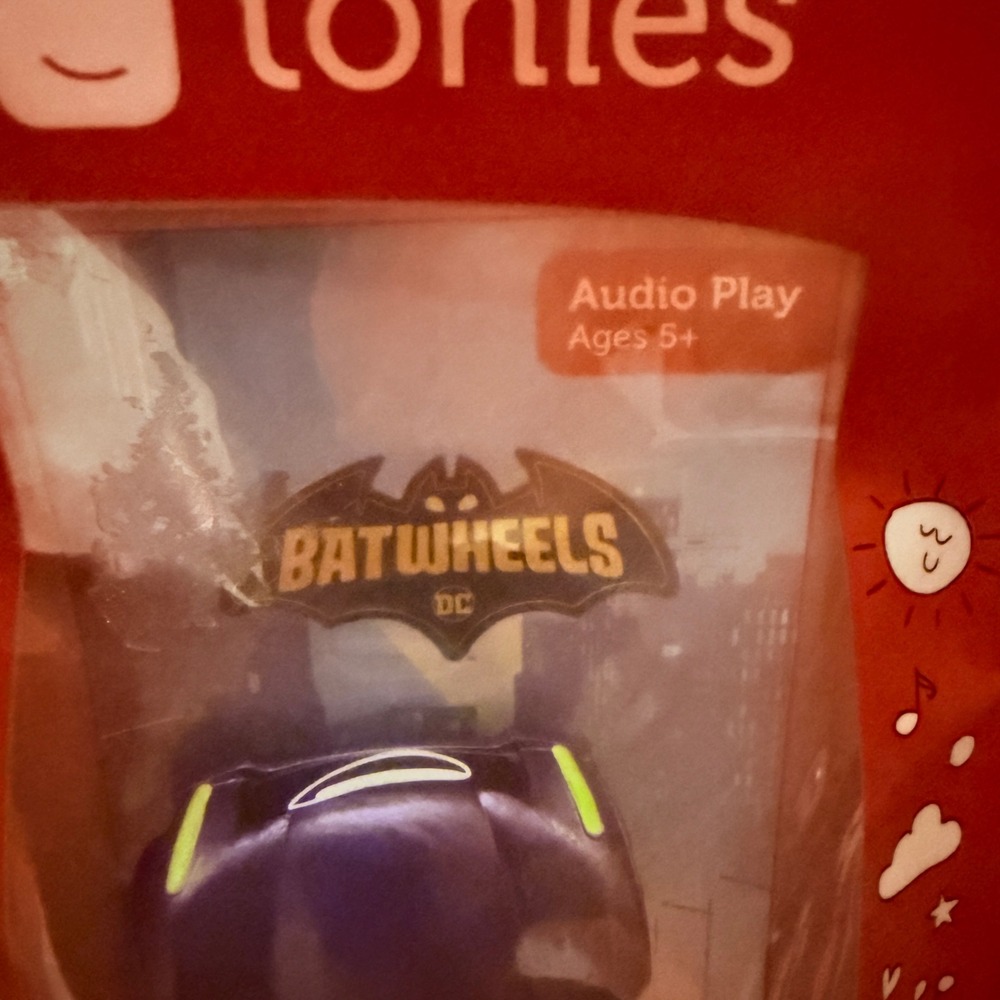 Tonies Batwheels Audio Character Kids OS Purple New Bam Batmobile‎ DC Toniebox - Picture 2 of 3